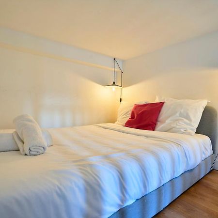 Bright 3-Bedroom 2-Bathroom Flat. Лил Екстериор снимка