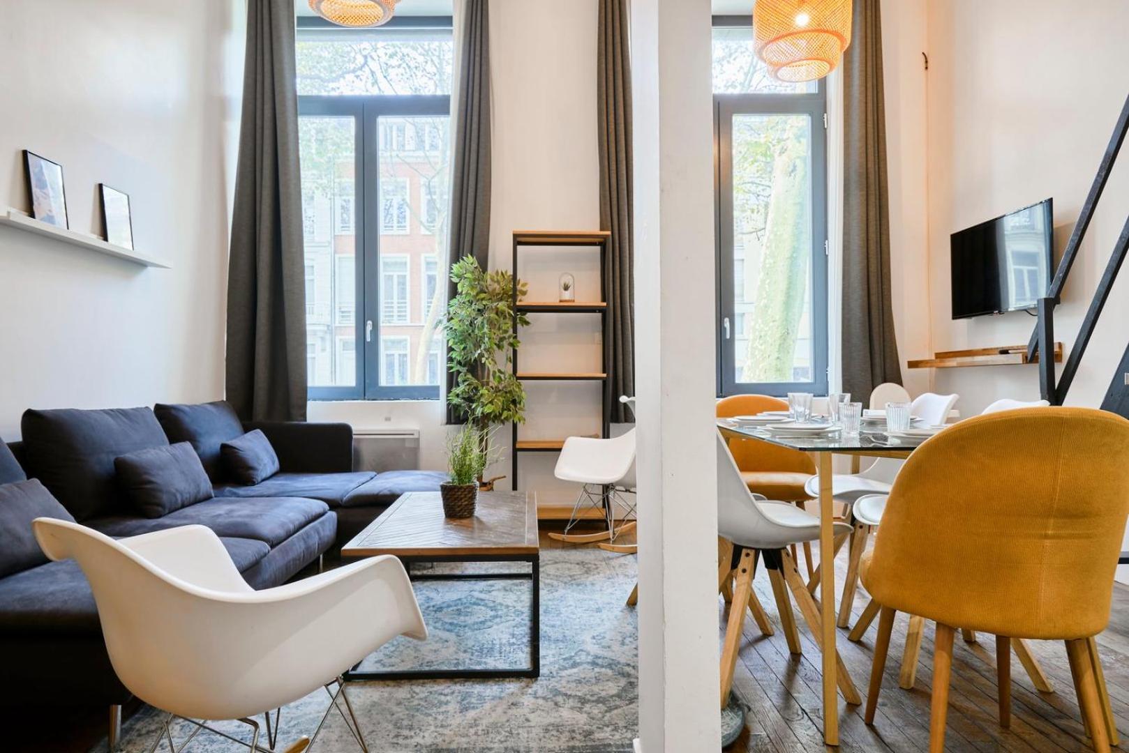 Bright 3-Bedroom 2-Bathroom Flat. Лил Екстериор снимка
