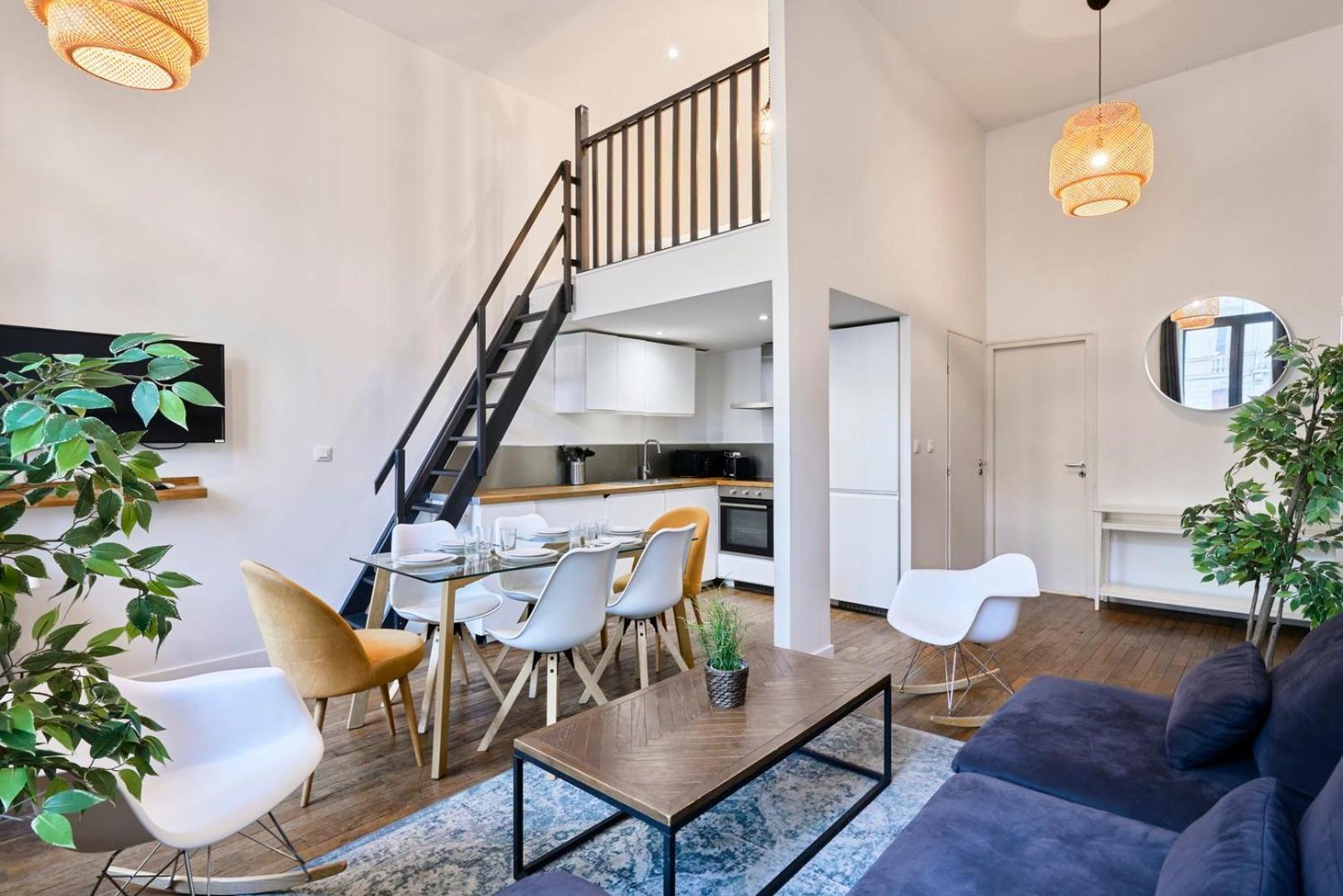 Bright 3-Bedroom 2-Bathroom Flat. Лил Екстериор снимка